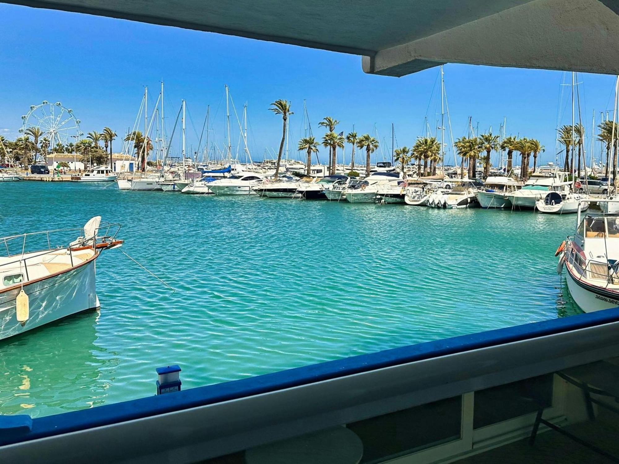 New Waterfront Gem W Rooftop Pool-puerto Marina *